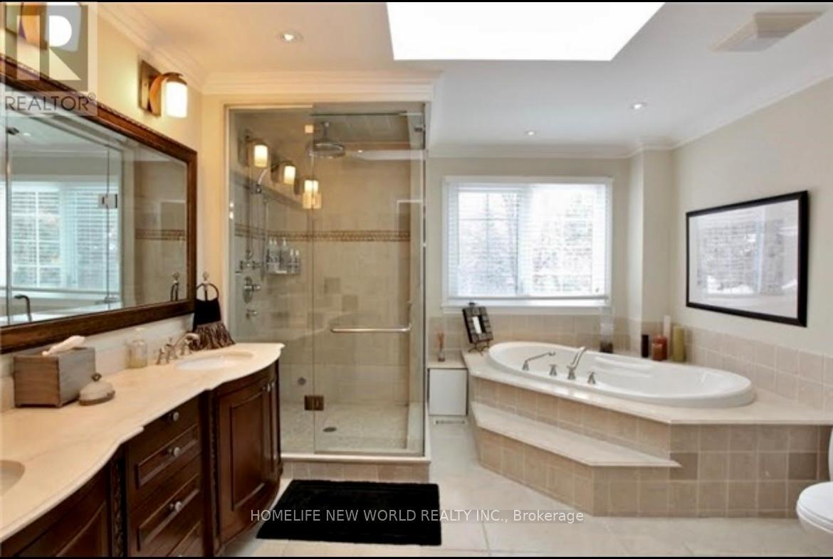 5 Junewood Crescent, Toronto, Ontario  M2L 2C3 - Photo 6 - C13637450