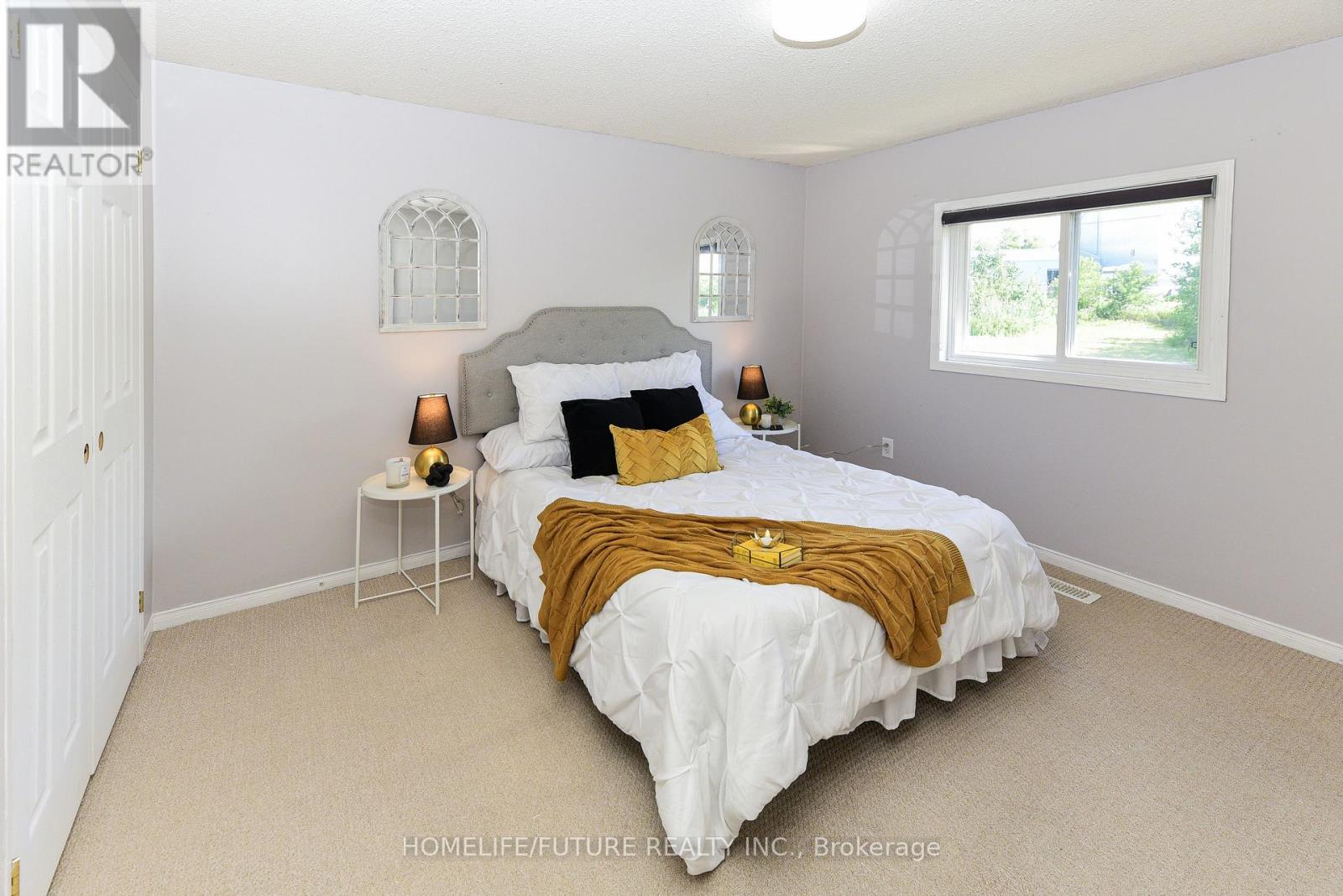 1404 Trowbridge Drive, Oshawa, Ontario  L1G 7R7 - Photo 13 - E13637430