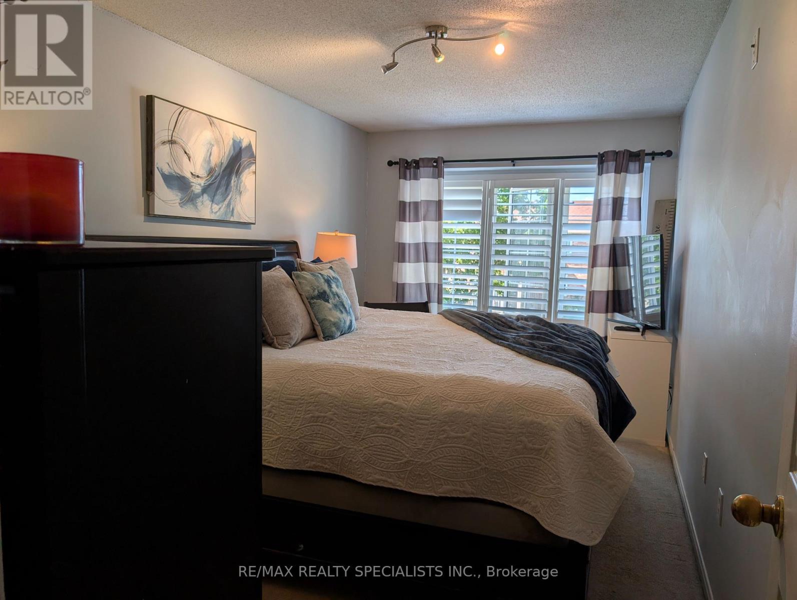 20 Thorp Crescent, Ajax, Ontario L1T 0G9 - Photo 15 - E13637440