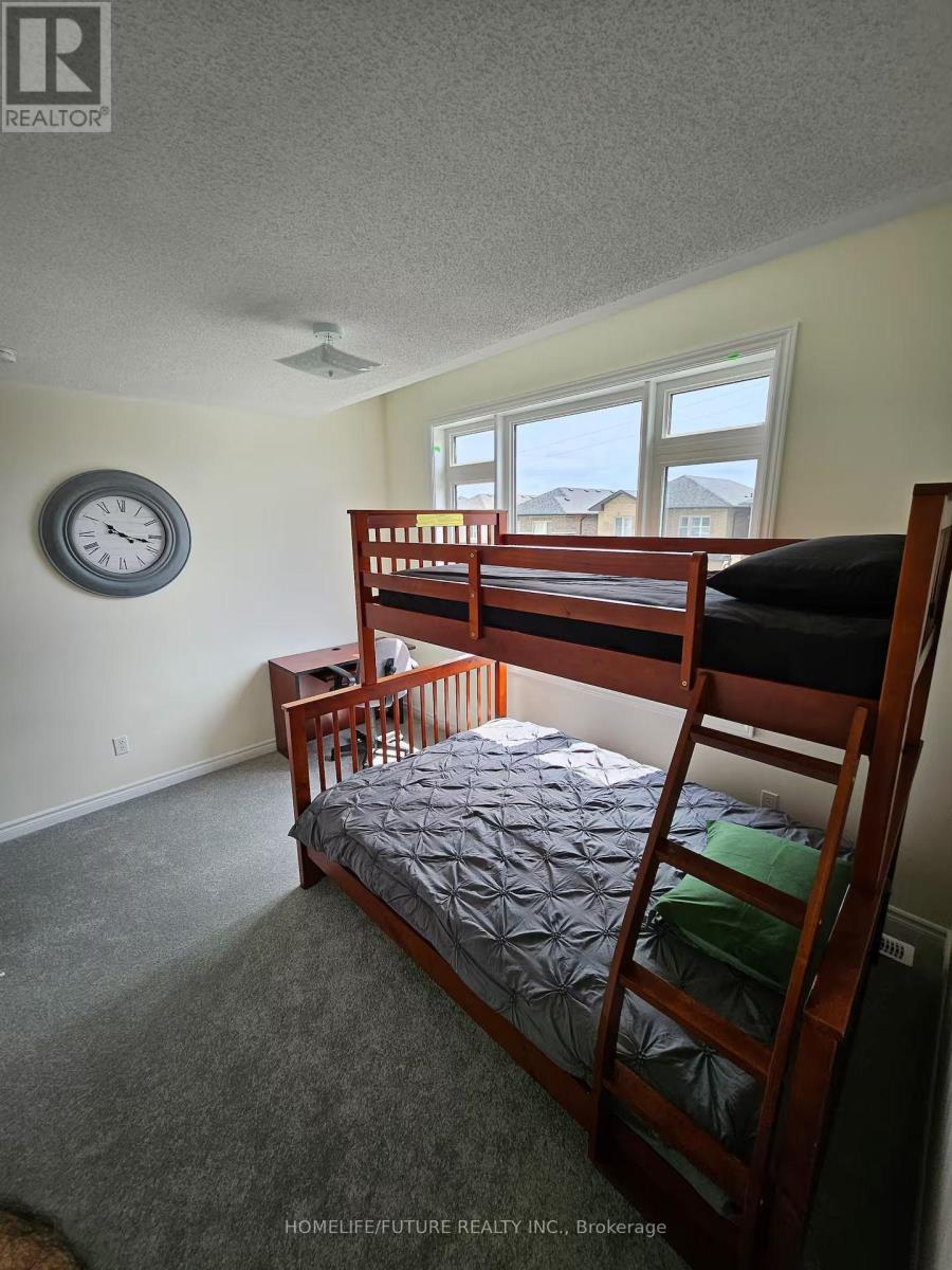 1110 Cameo Street, Pickering, Ontario  L1X 0L7 - Photo 6 - E13637454