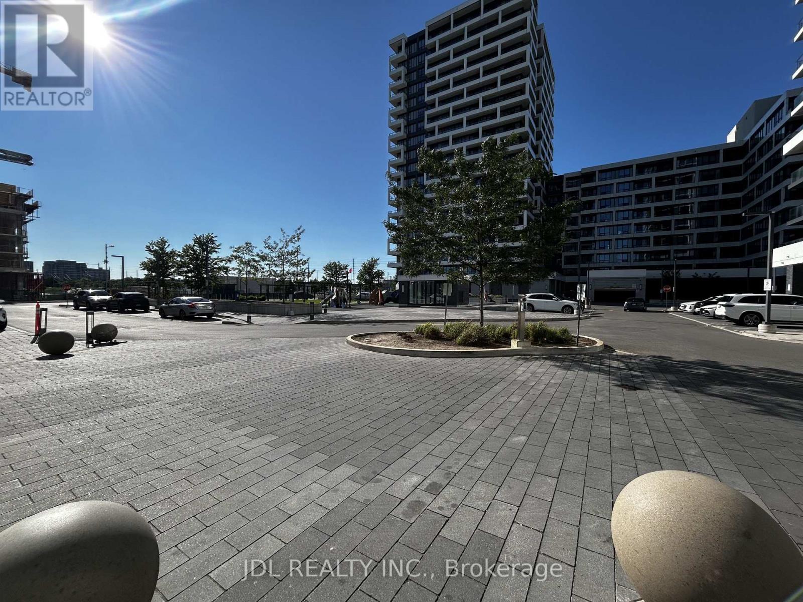2602 - 18 Water Walk Drive, Markham, Ontario  L3R 6L5 - Photo 13 - N13637420