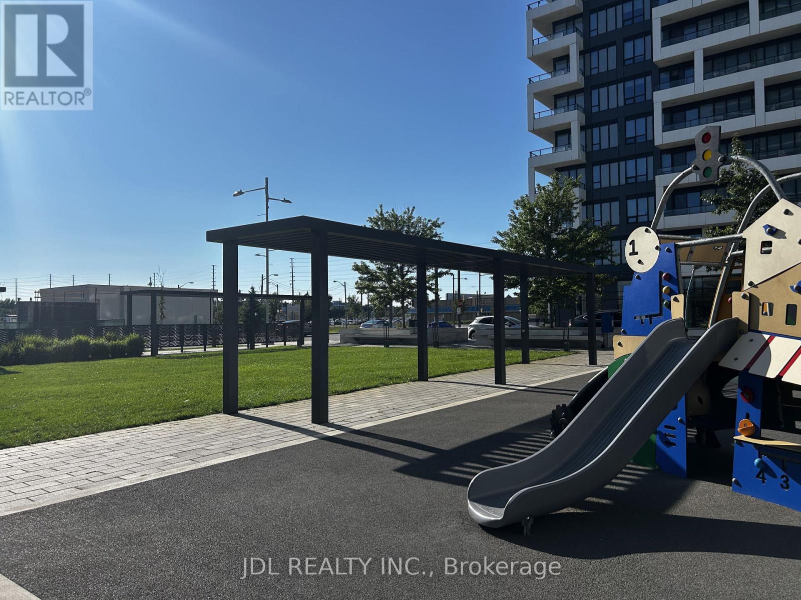 2602 - 18 Water Walk Drive, Markham, Ontario  L3R 6L5 - Photo 15 - N13637420