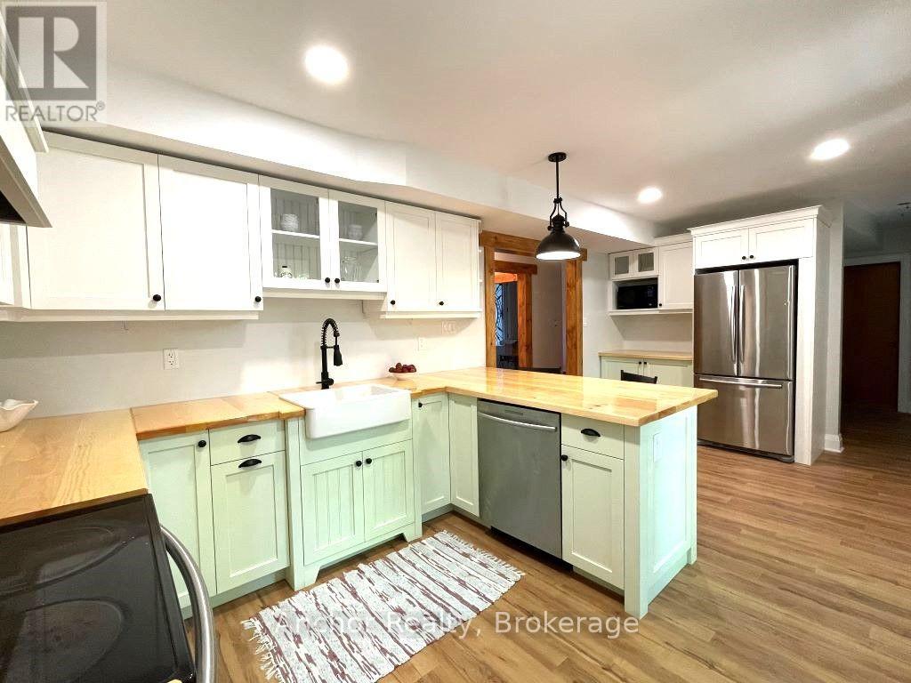 630 Farquhar Street, Gravenhurst, Ontario  P1P 1E3 - Photo 6 - X13637400