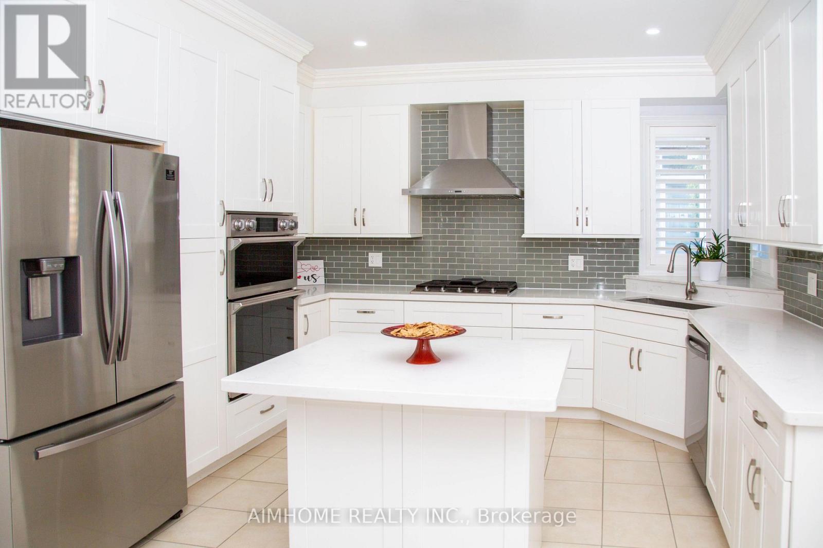72 Brass Drive, Richmond Hill, Ontario  L4E 4T5 - Photo 13 - N13634836