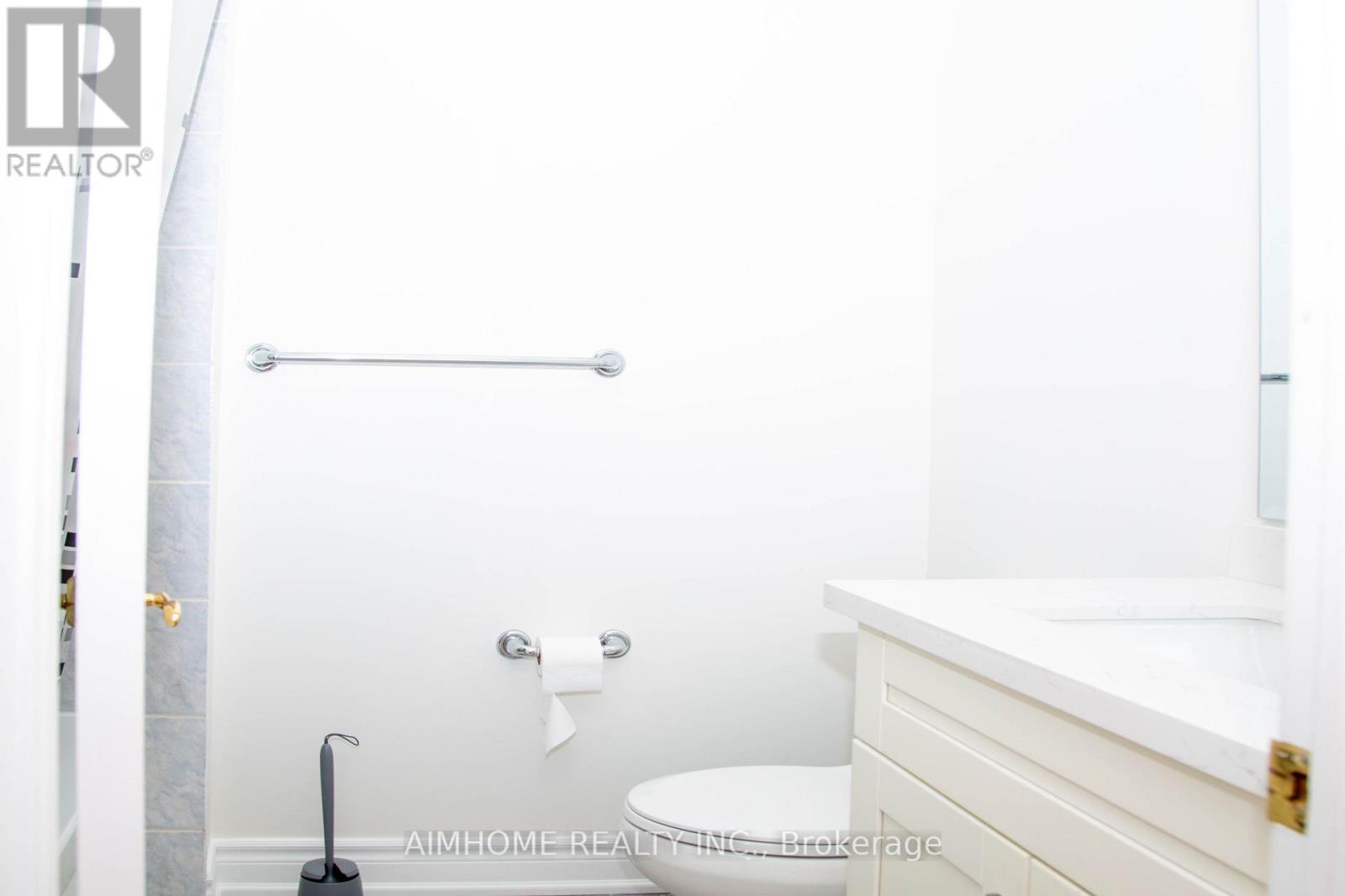 72 Brass Drive, Richmond Hill, Ontario  L4E 4T5 - Photo 28 - N13634836