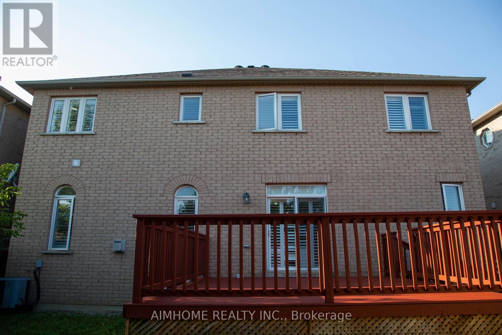 72 Brass Drive, Richmond Hill, Ontario  L4E 4T5 - Photo 39 - N13634836