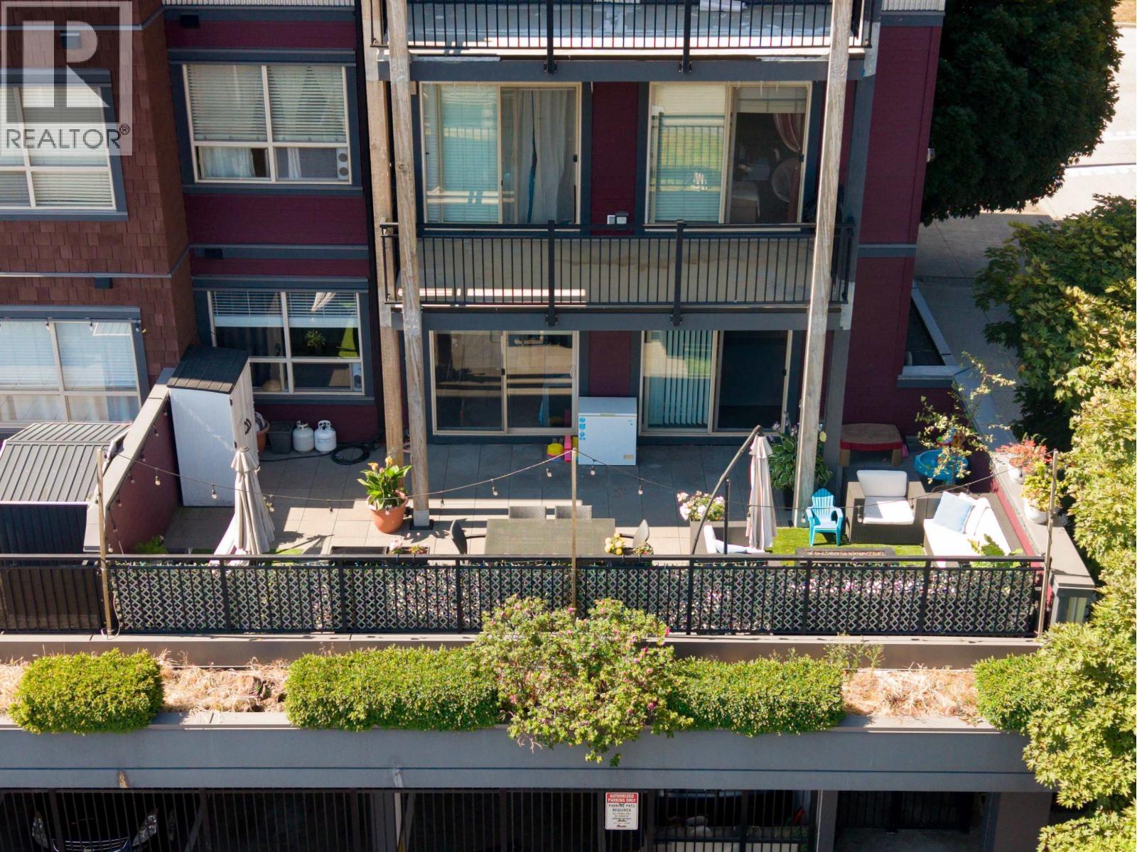 211 288 Hampton Street, New Westminster, British Columbia V3M 5L9 - Photo 2 - R3152389