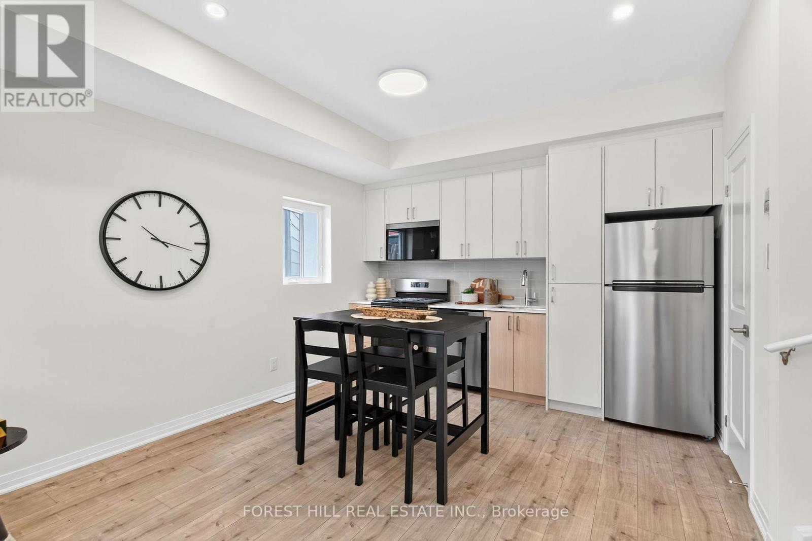 D - 52 Albright Avenue, Toronto, Ontario  M8W 1X2 - Photo 6 - W13637402