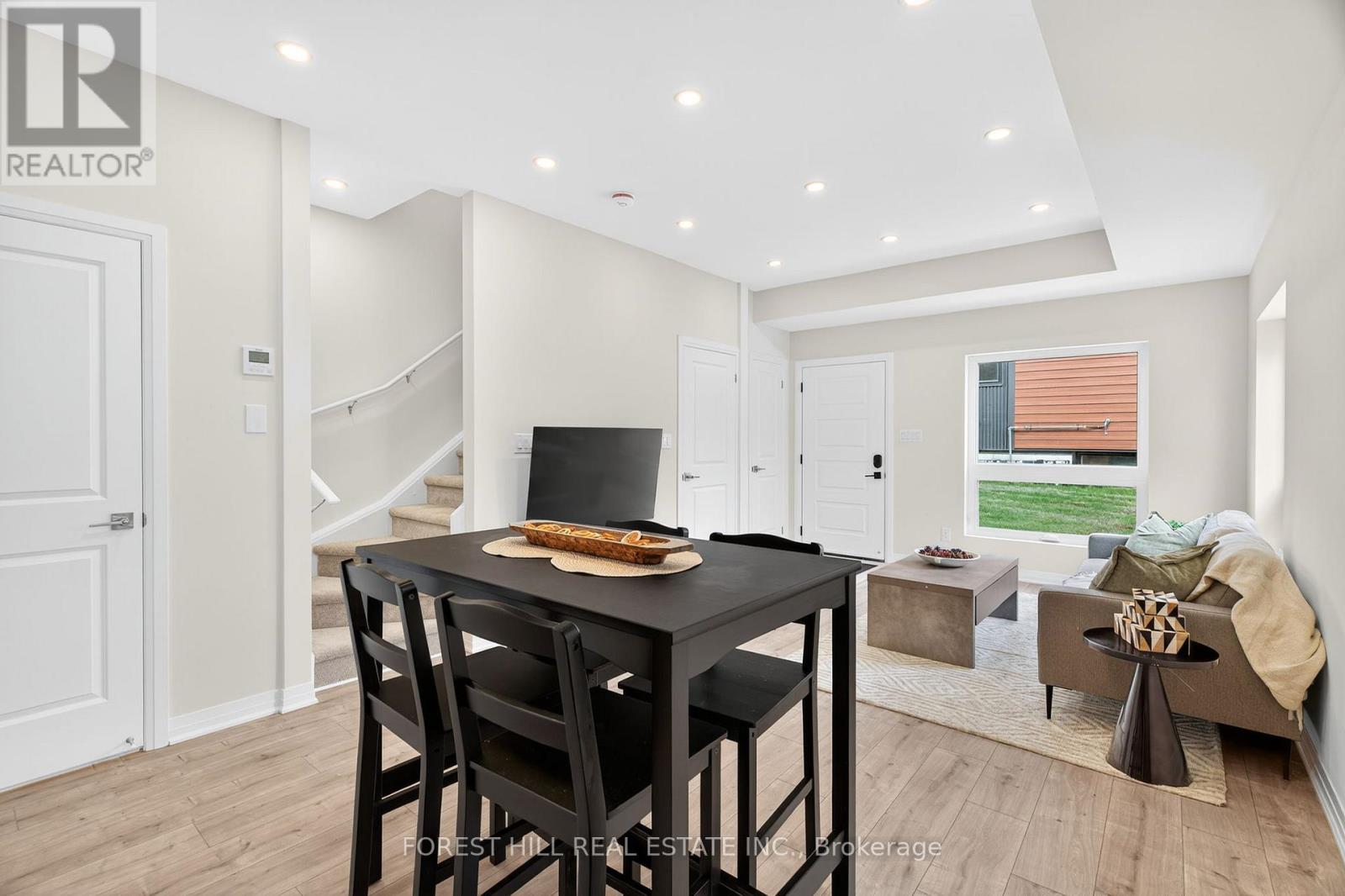 D - 52 Albright Avenue, Toronto, Ontario  M8W 1X2 - Photo 9 - W13637402