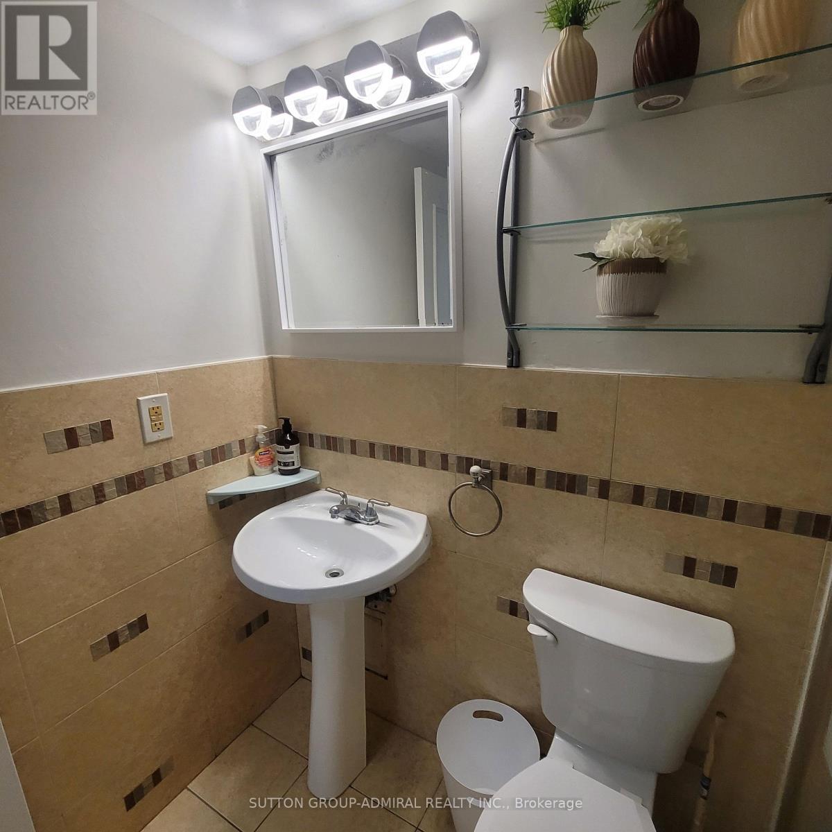 802 - 10 Tobermory Drive, Toronto, Ontario  M3N 2Y5 - Photo 16 - W13637416