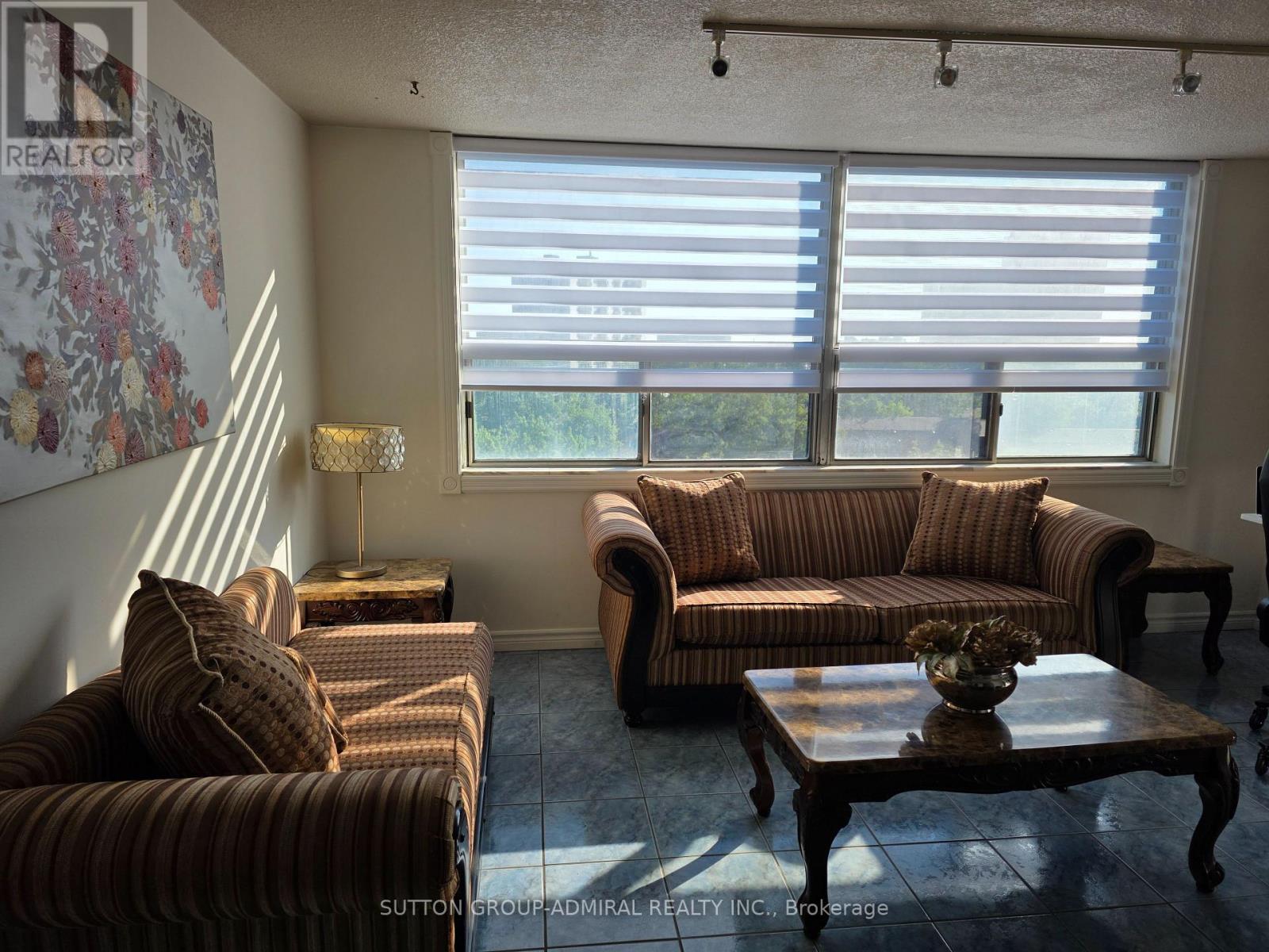 802 - 10 Tobermory Drive, Toronto, Ontario  M3N 2Y5 - Photo 20 - W13637416