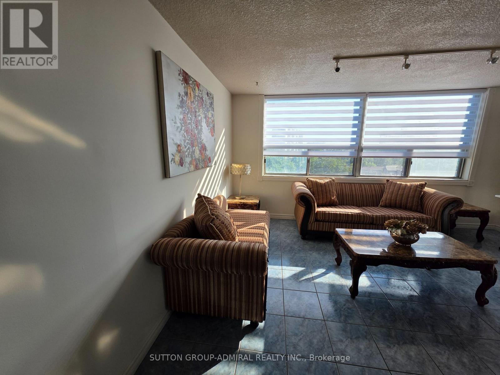 802 - 10 Tobermory Drive, Toronto, Ontario  M3N 2Y5 - Photo 24 - W13637416