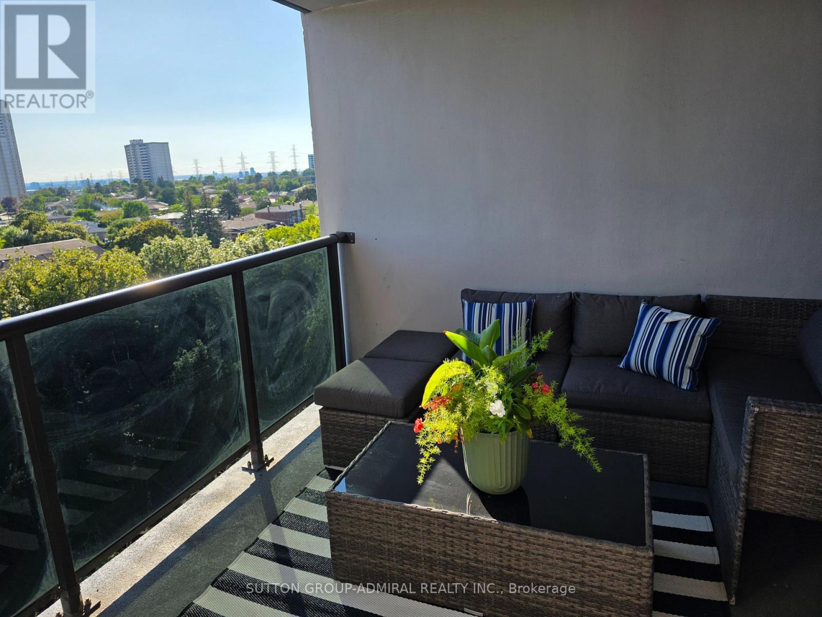 802 - 10 Tobermory Drive, Toronto, Ontario  M3N 2Y5 - Photo 26 - W13637416