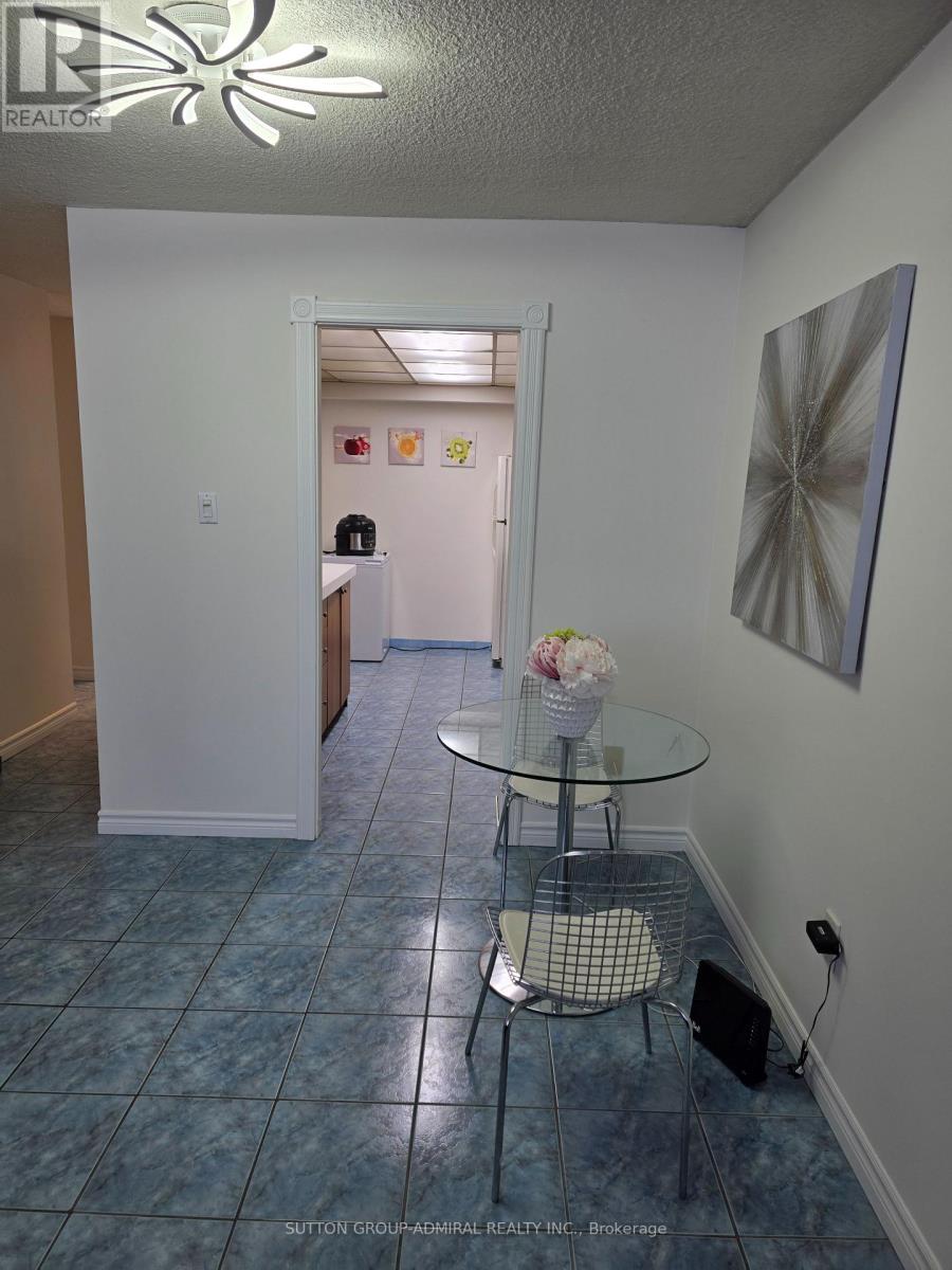 802 - 10 Tobermory Drive, Toronto, Ontario  M3N 2Y5 - Photo 31 - W13637416