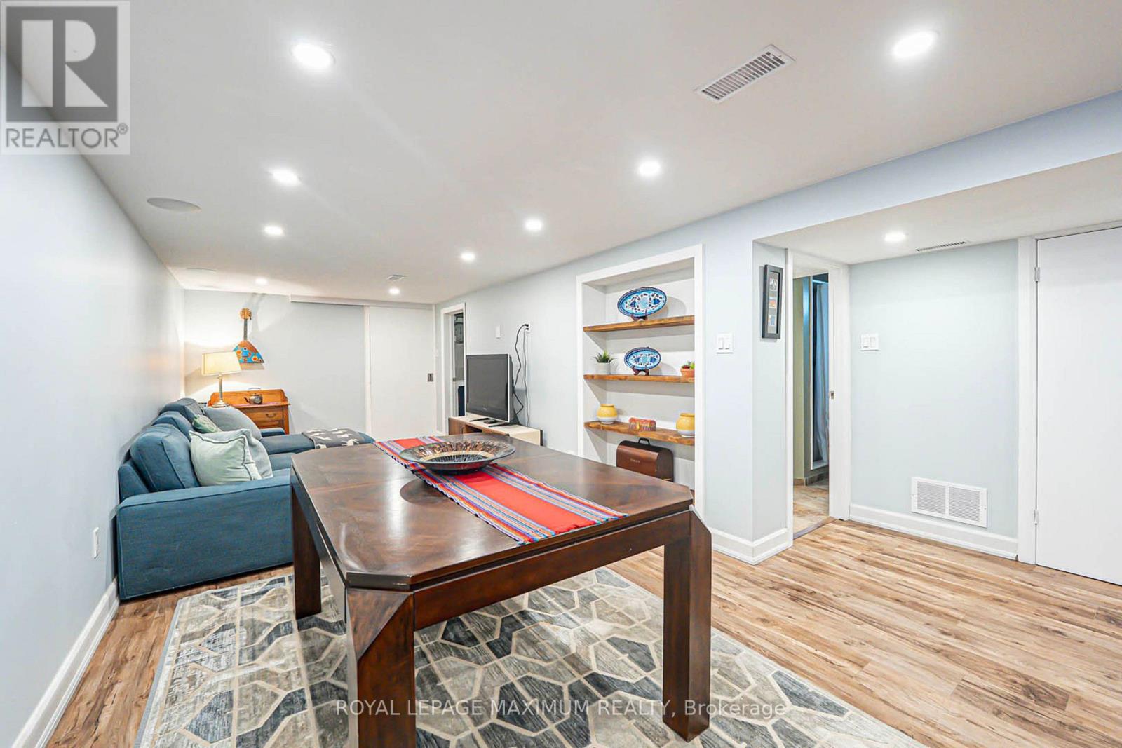 2113 Keele Street, Toronto, Ontario  M6M 3Z3 - Photo 25 - W13637422