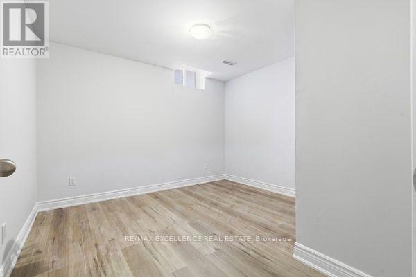21 Castle Mountain Drive, Brampton, Ontario  L6R 2W9 - Photo 31 - W13637424