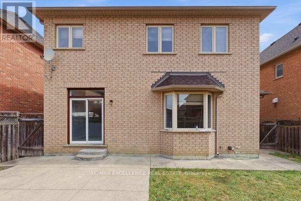 21 Castle Mountain Drive, Brampton, Ontario  L6R 2W9 - Photo 35 - W13637424