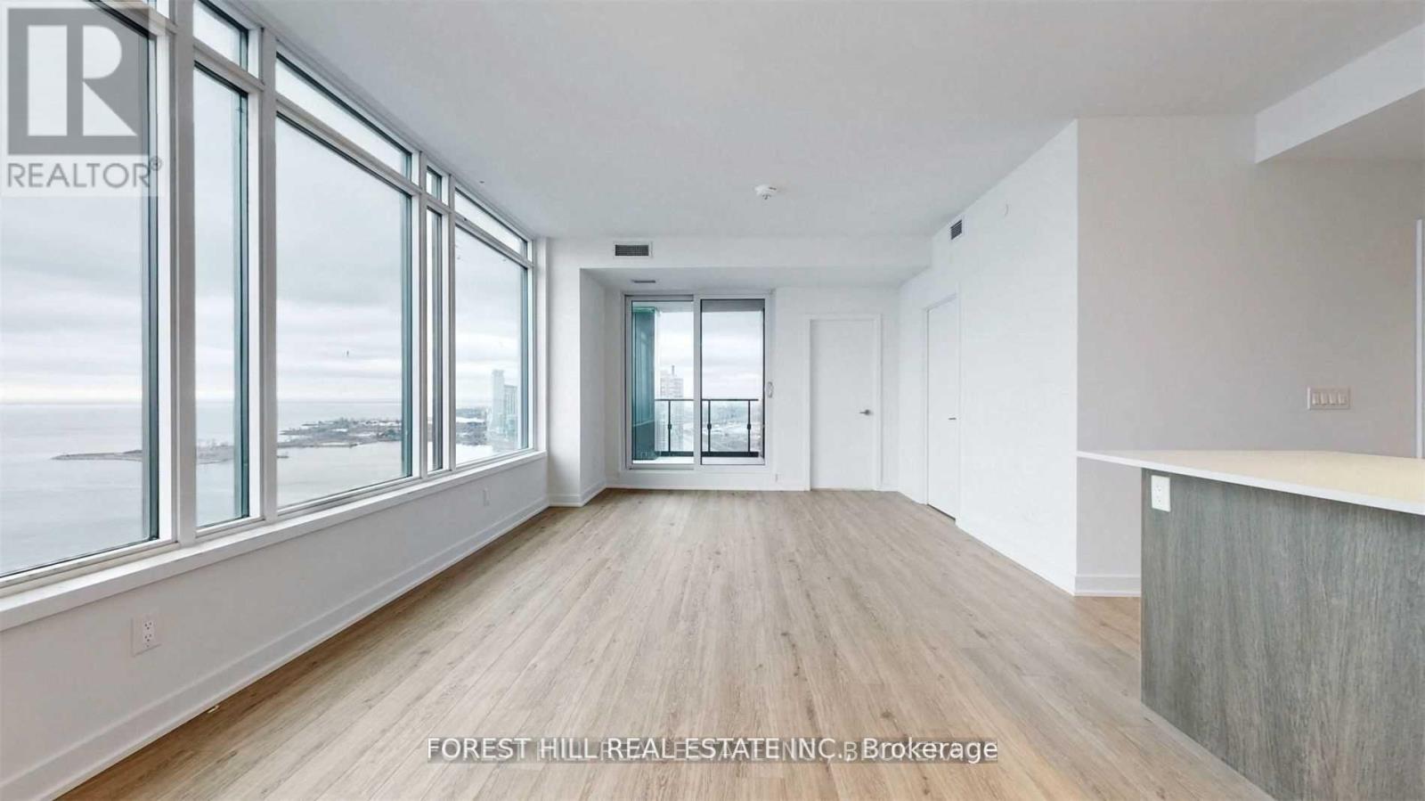4208 - 1928 Lake Shore Boulevard W, Toronto, Ontario  M6S 1A1 - Photo 4 - W13637444