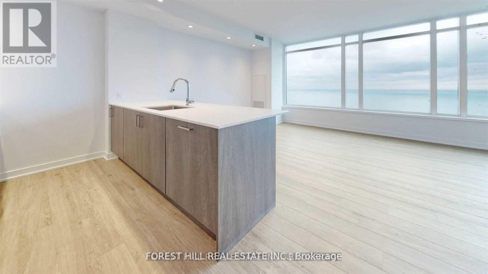 4208 - 1928 Lake Shore Boulevard W, Toronto, Ontario  M6S 1A1 - Photo 8 - W13637444