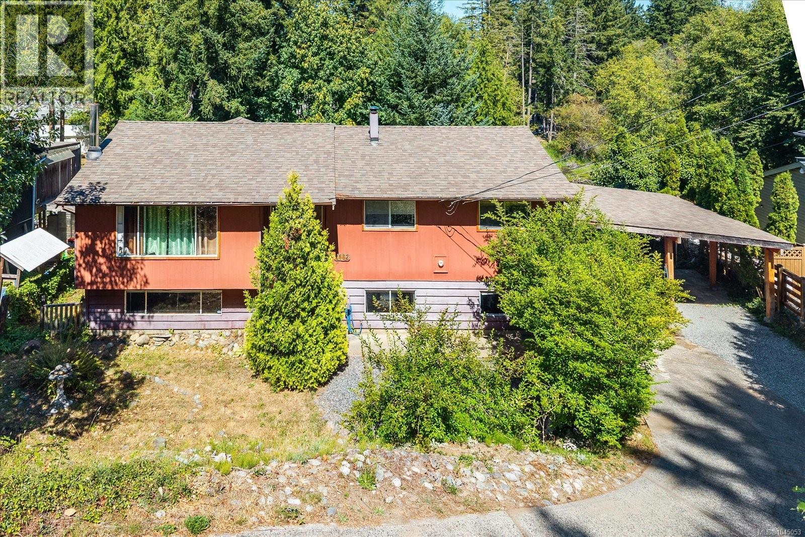2682 BEAVER CREEK Cres, Nanaimo, British Columbia