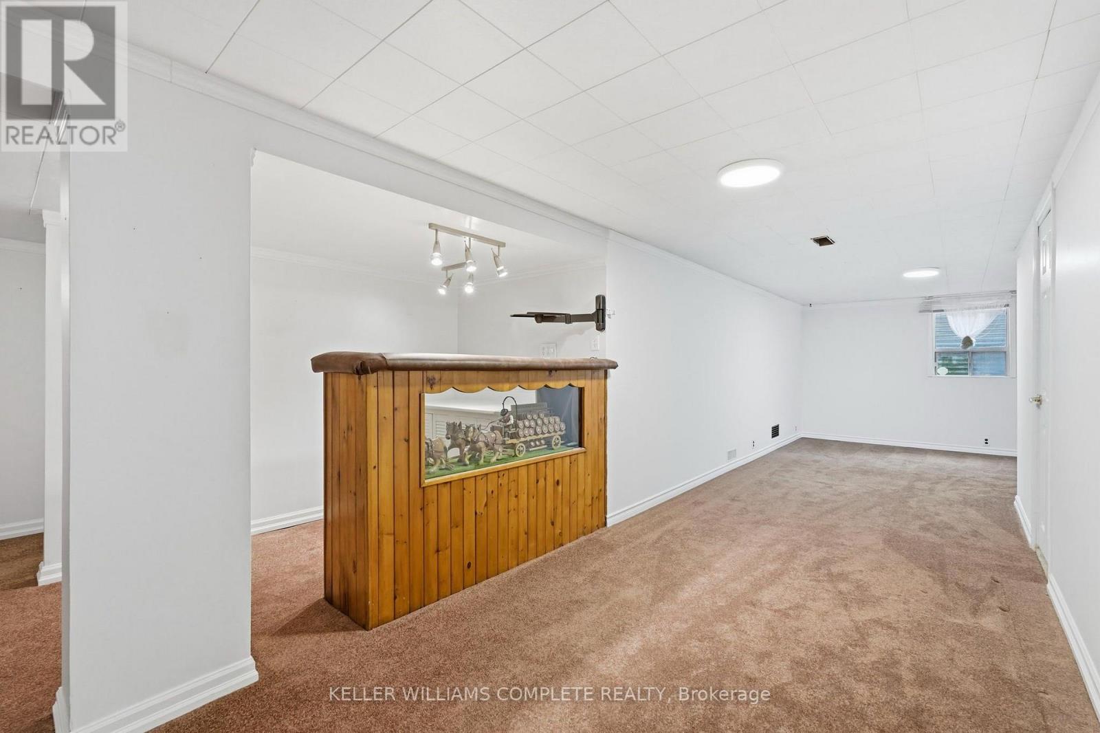70 Floresta Court, Hamilton, Ontario  L9G 1R8 - Photo 21 - X13637378