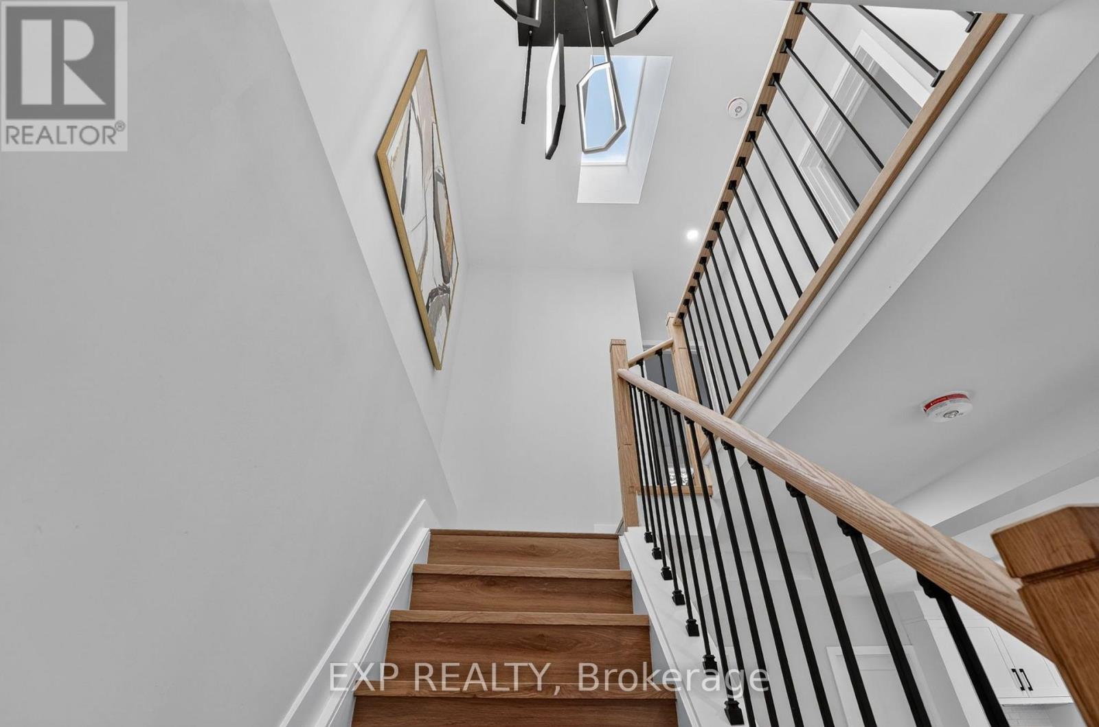 325 Queensdale Avenue E, Hamilton, Ontario  L9A 1L5 - Photo 26 - X13637384