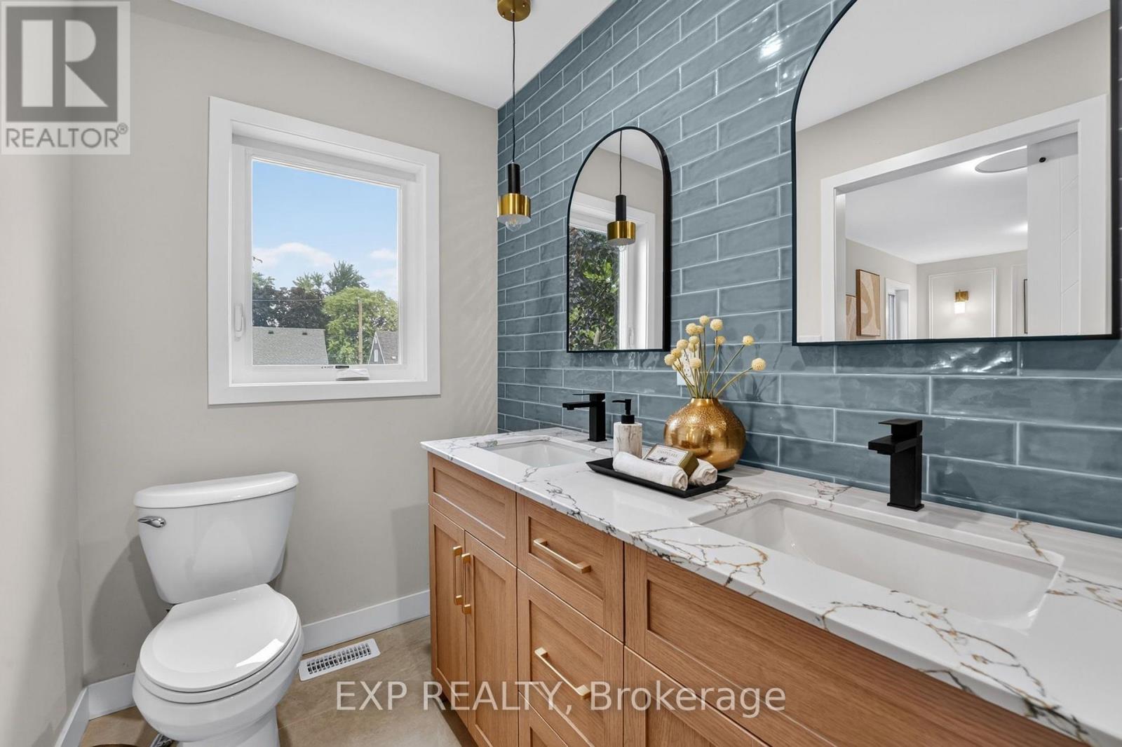 325 Queensdale Avenue E, Hamilton, Ontario  L9A 1L5 - Photo 36 - X13637384