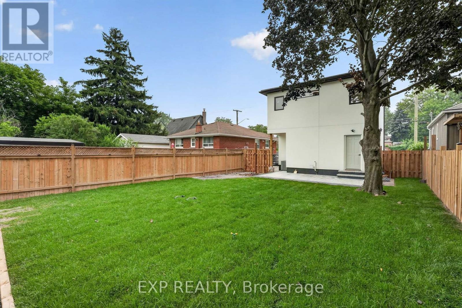 325 Queensdale Avenue E, Hamilton, Ontario  L9A 1L5 - Photo 45 - X13637384
