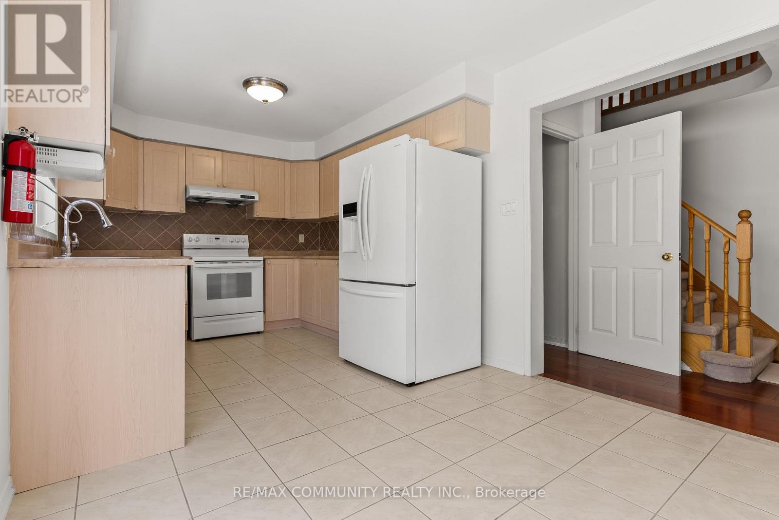 54 Morland Crescent, Ajax, Ontario  L1T 4P5 - Photo 14 - E13488820