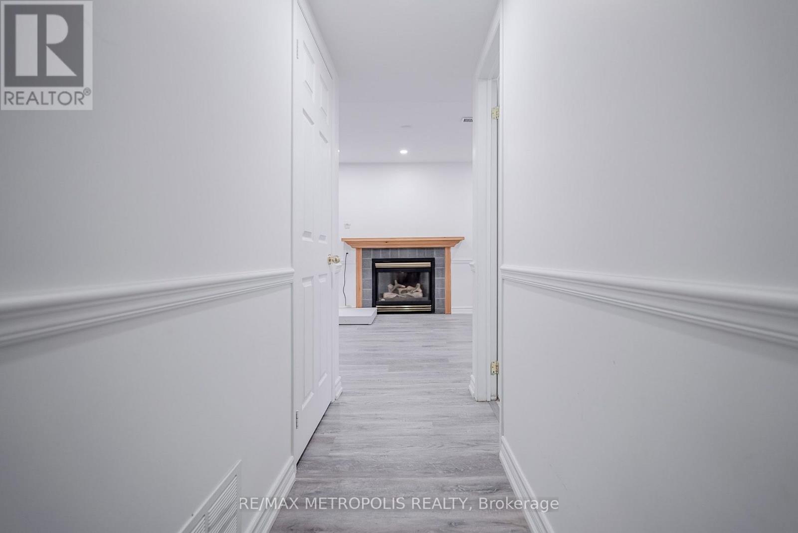 Bsmt - 570 Springview Drive, Pickering, Ontario  L1V 4X2 - Photo 29 - E13613842