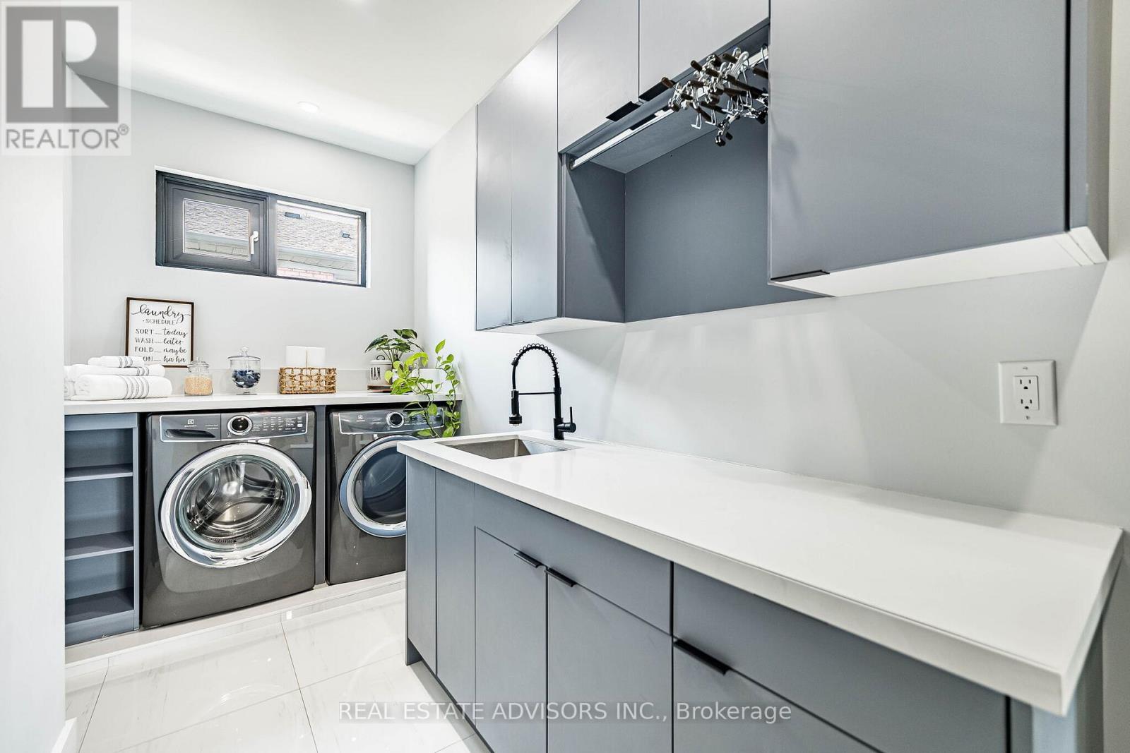50 Beckwith Road E, Toronto, Ontario  M9C 3Y1 - Photo 30 - W13589074