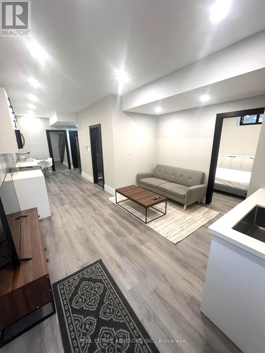 50 Beckwith Road E, Toronto, Ontario  M9C 3Y1 - Photo 44 - W13589074