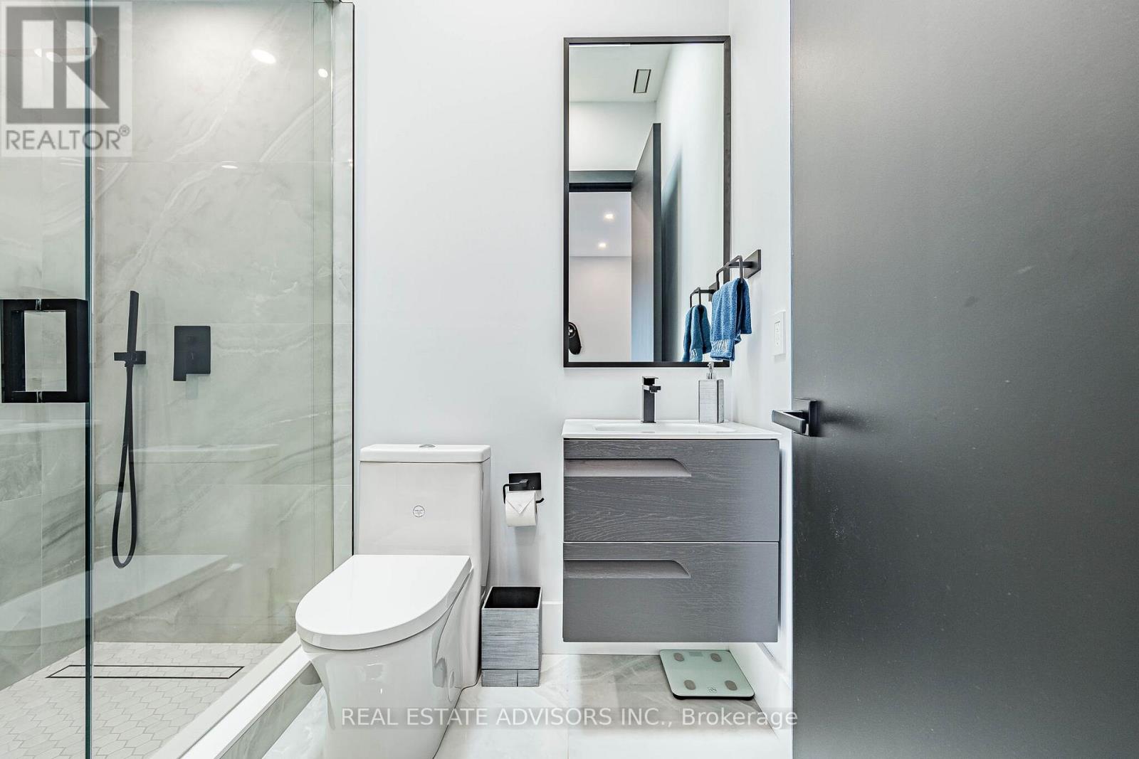 50 Beckwith Road E, Toronto, Ontario  M9C 3Y1 - Photo 40 - W13589074