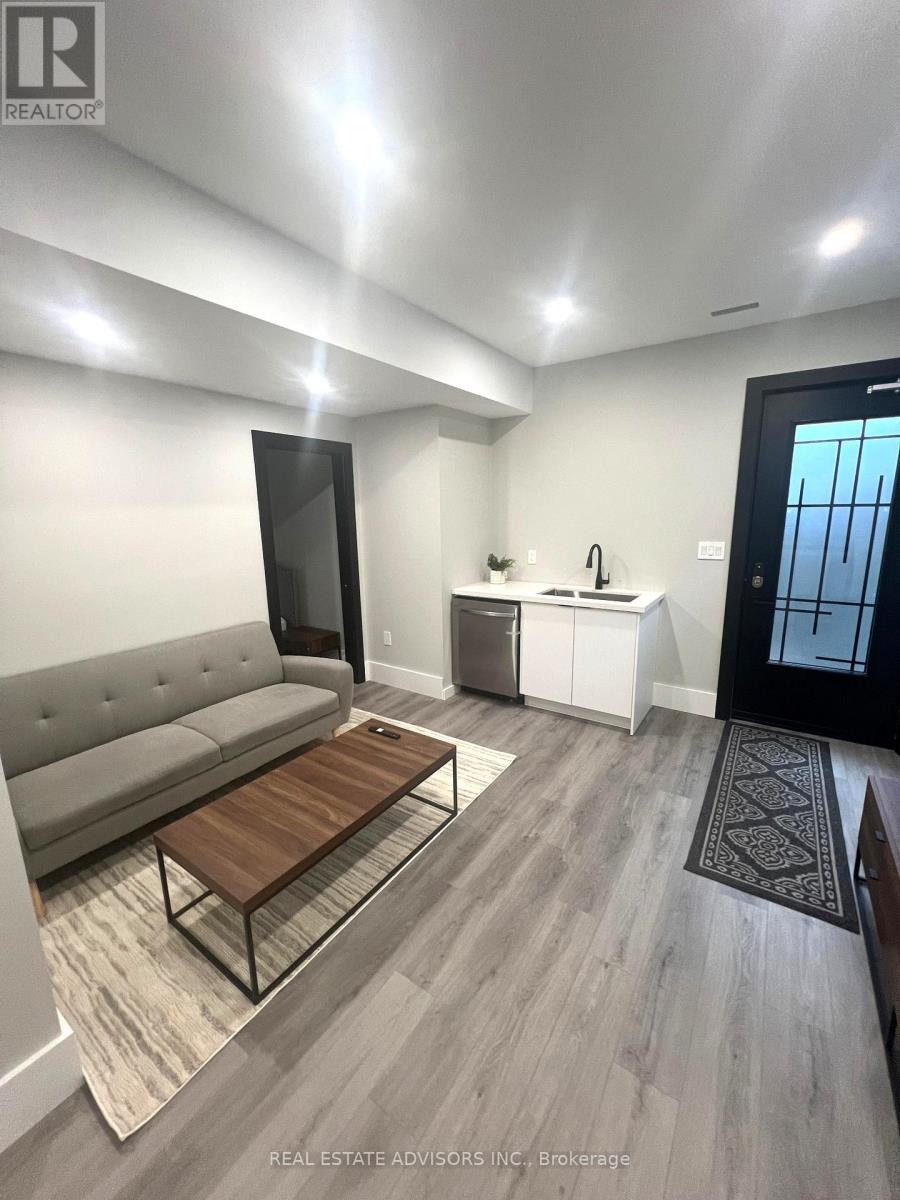 50 Beckwith Road E, Toronto, Ontario  M9C 3Y1 - Photo 45 - W13589074