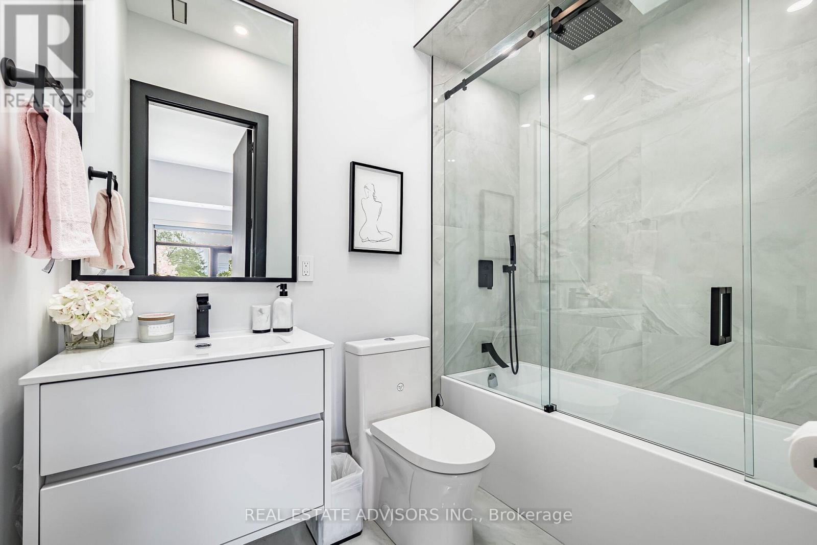 50 Beckwith Road E, Toronto, Ontario  M9C 3Y1 - Photo 37 - W13589074