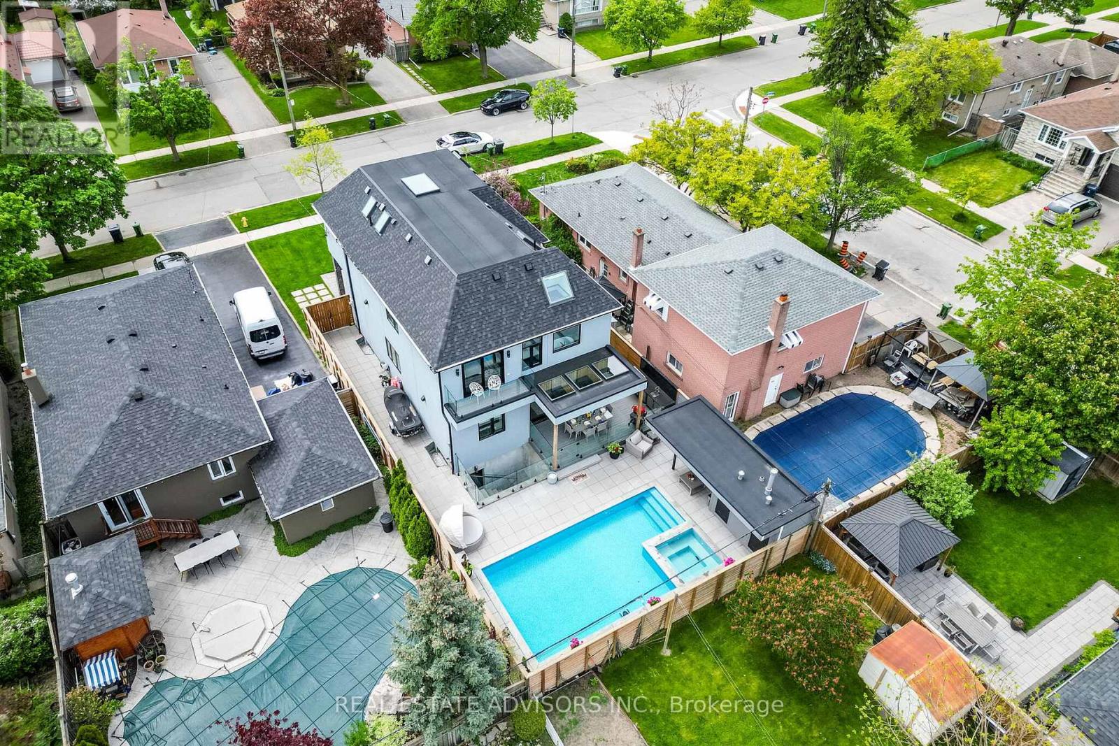 50 Beckwith Road E, Toronto, Ontario  M9C 3Y1 - Photo 42 - W13589074