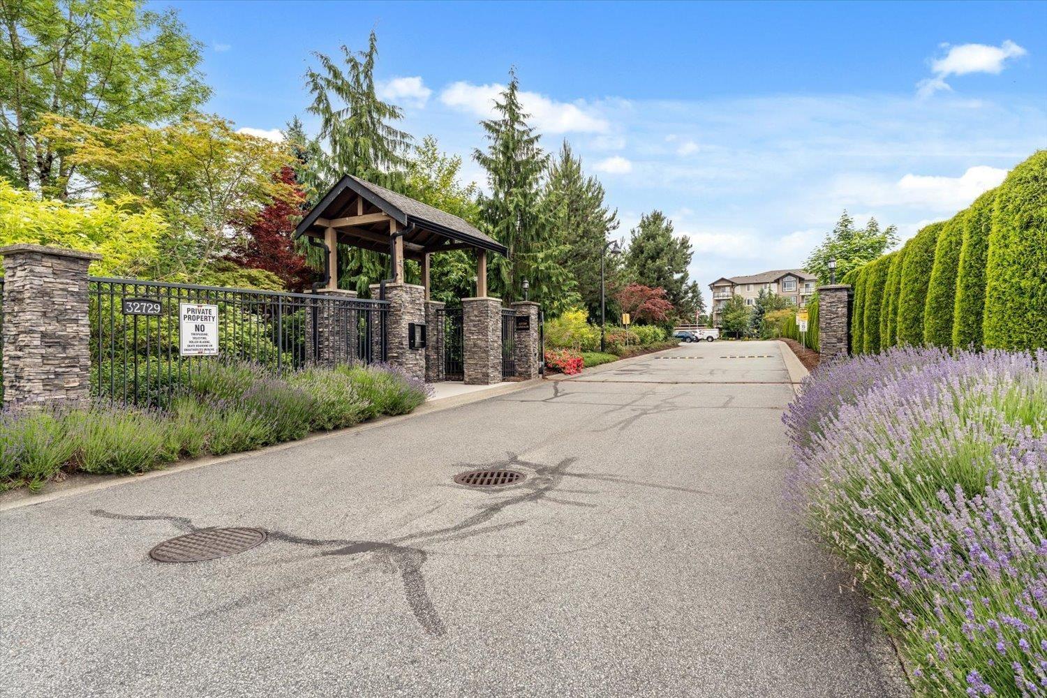 208 32729 Garibaldi Drive, Abbotsford, British Columbia  V2T 0A6 - Photo 27 - R3151091