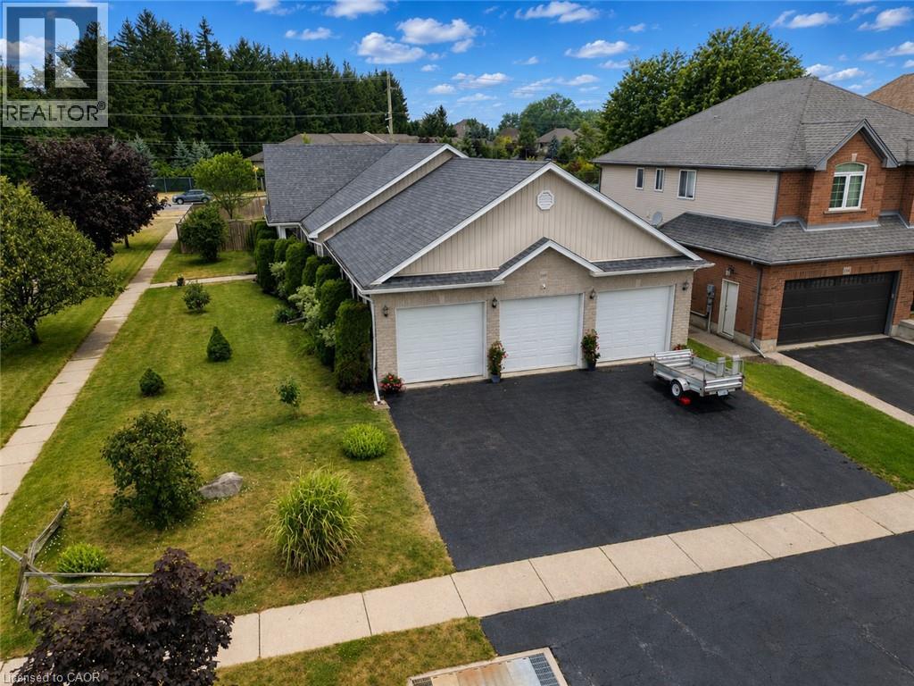 190 Laschinger Boulevard, New Hamburg, Ontario  N3A 2G9 - Photo 3 - 40846839