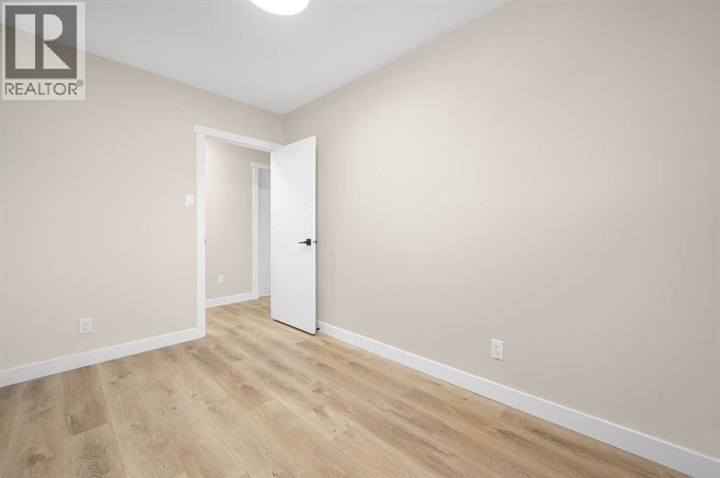 2231 40 Street SE, Calgary, Alberta  T2B 1B8 - Photo 13 - A2334202