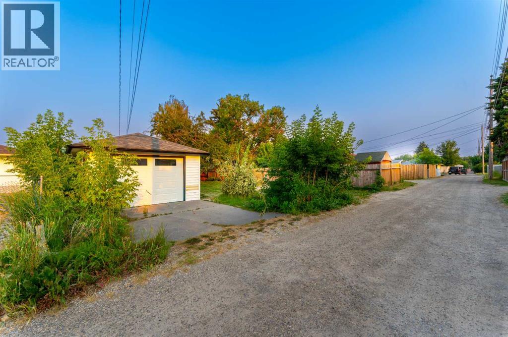 2231 40 Street SE, Calgary, Alberta  T2B 1B8 - Photo 32 - A2334202