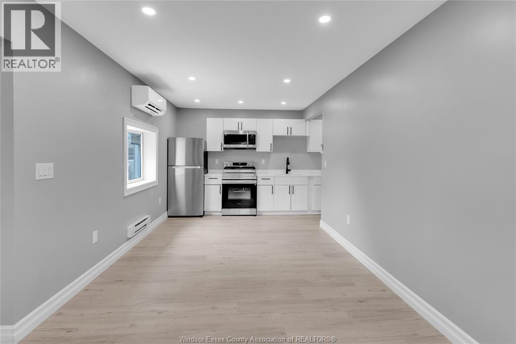 946 Howard Avenue Unit# 1&2, Windsor, Ontario  N9A 1S5 - Photo 4 - 26018737