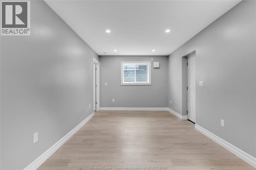 946 Howard Avenue Unit# 1 & 2, Windsor, Ontario  N9A 1S5 - Photo 8 - 26018736