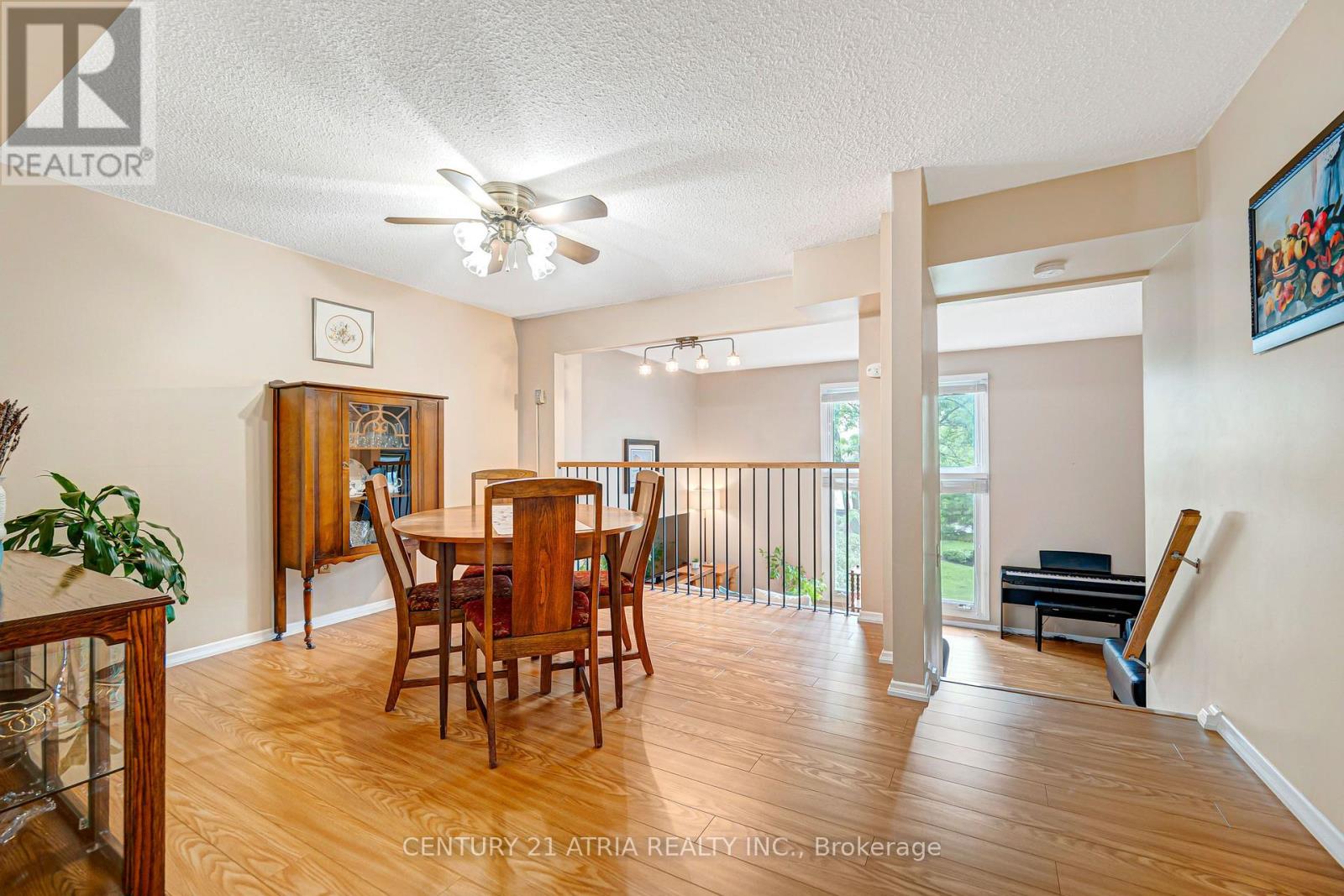 18 Thatchers Mill Way, Markham, Ontario  L3P 3T3 - Photo 12 - N13628604