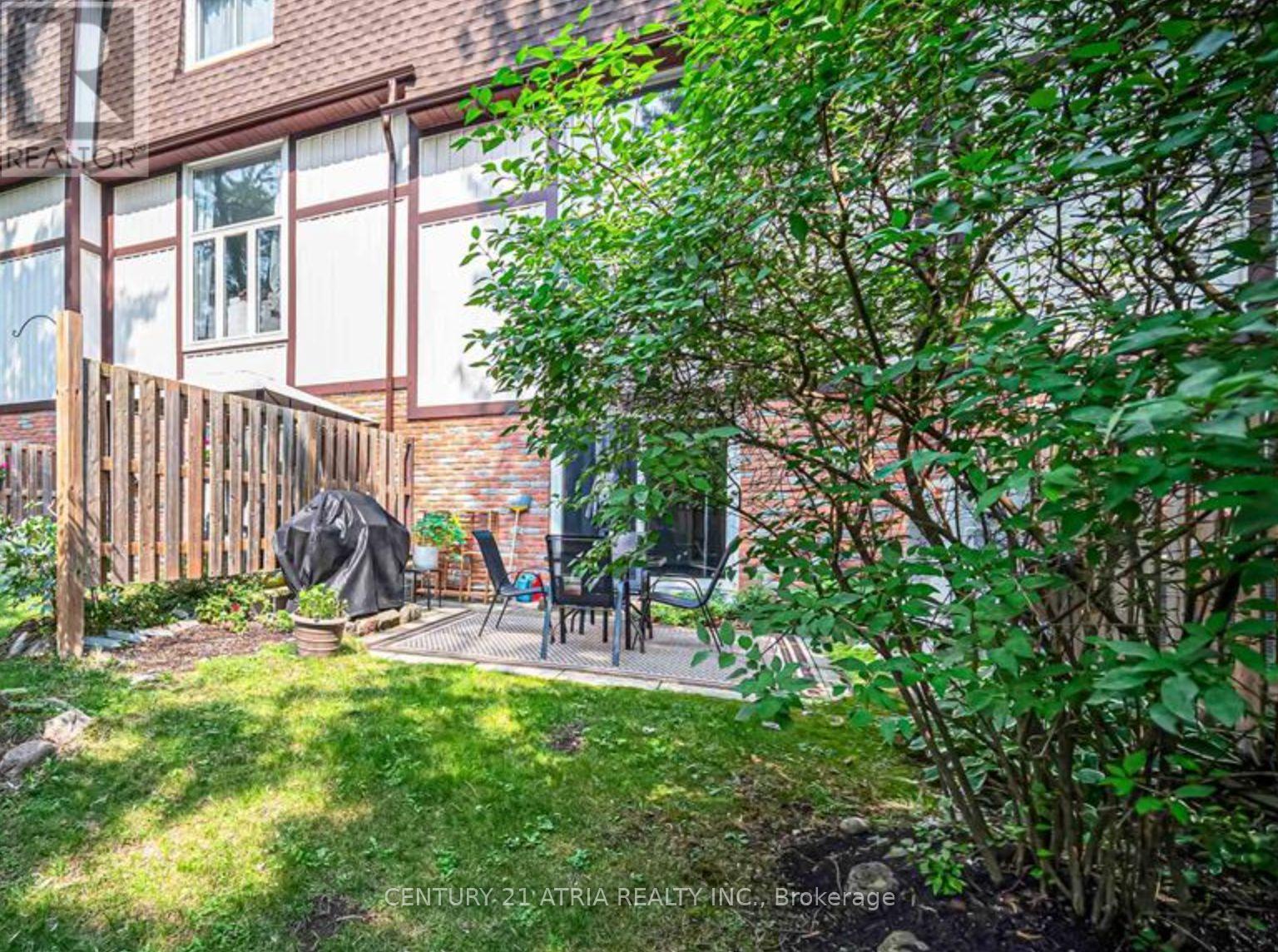 18 Thatchers Mill Way, Markham, Ontario  L3P 3T3 - Photo 24 - N13628604