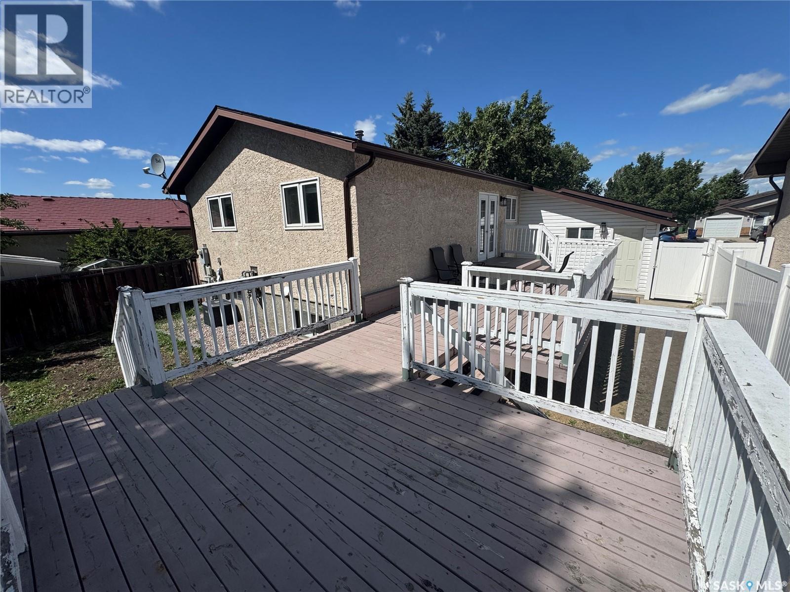 2907 Jenkins Drive E, Regina, Saskatchewan  S4N 6W3 - Photo 31 - SK044522