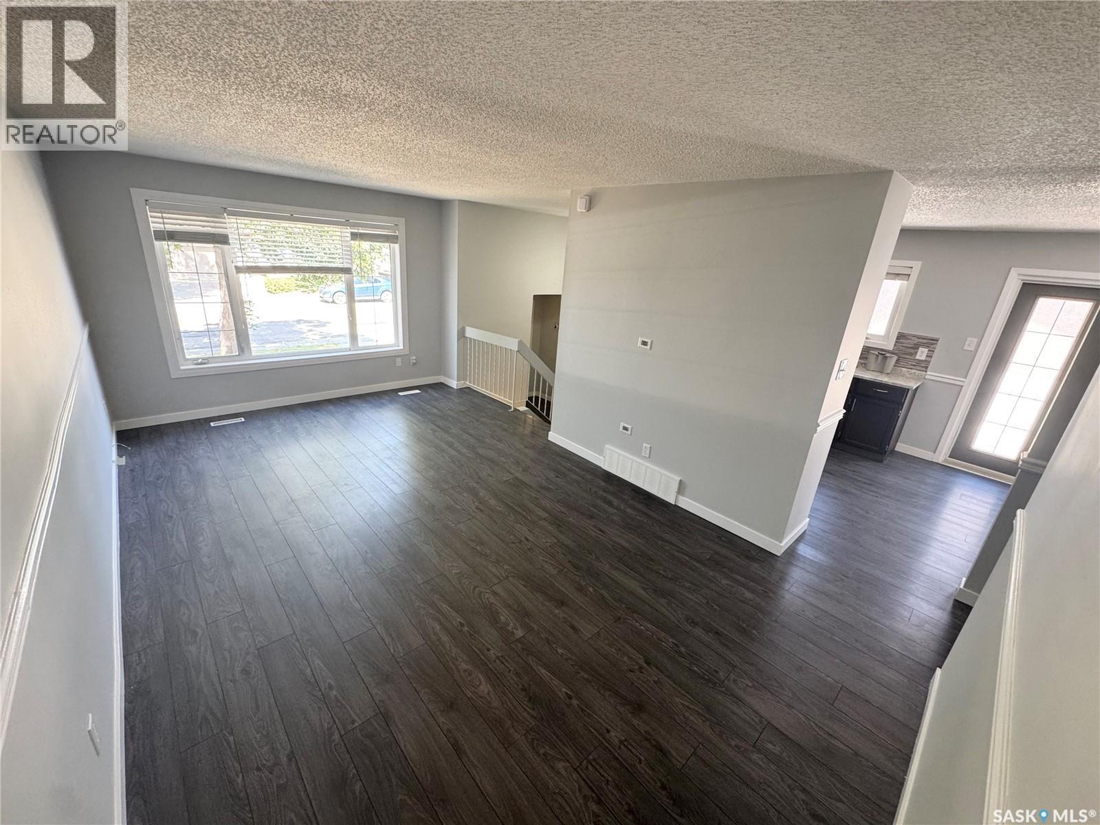 2907 Jenkins Drive E, Regina, Saskatchewan  S4N 6W3 - Photo 6 - SK044522