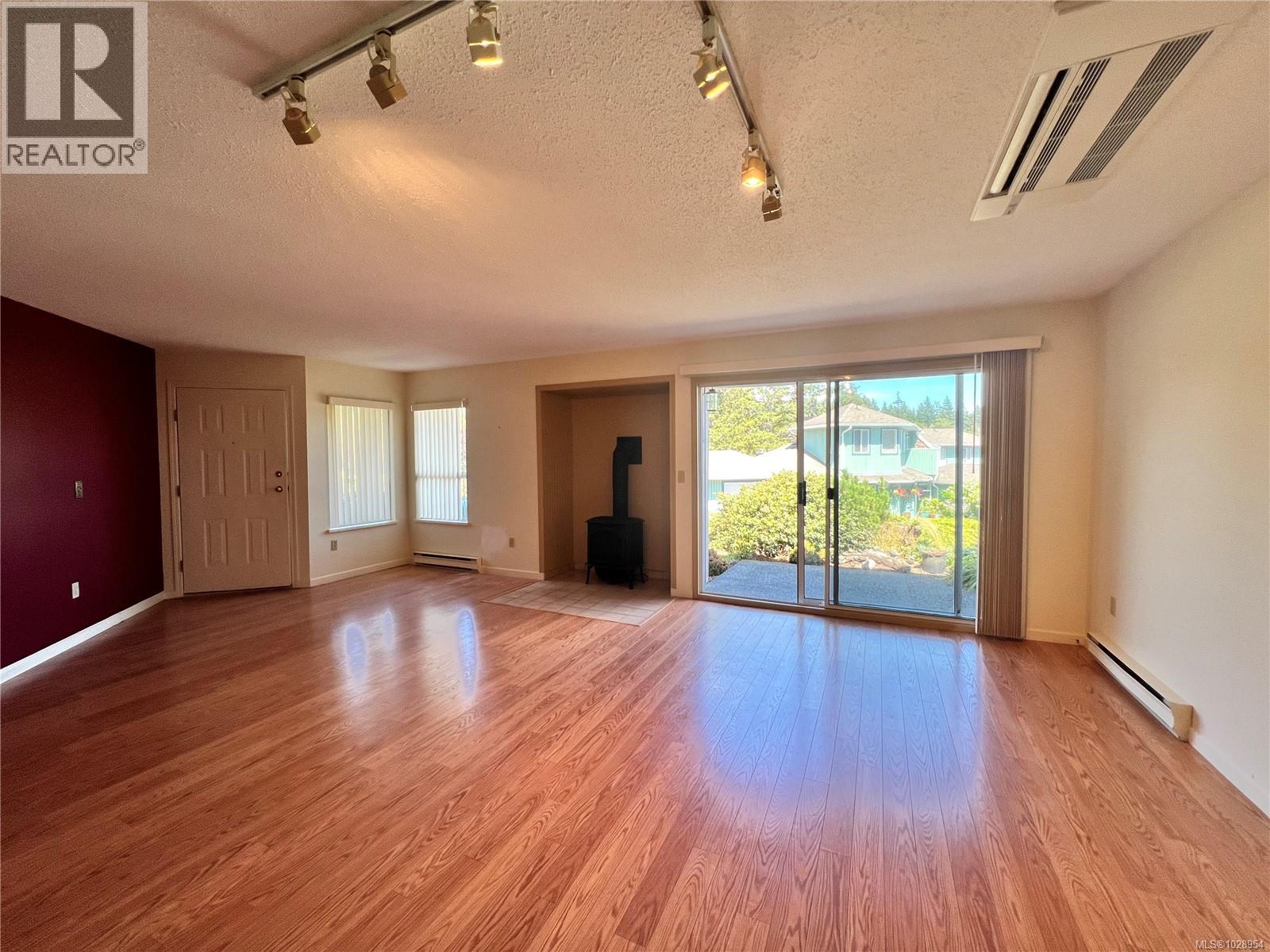 3 130 Corbett Rd, Salt Spring, British Columbia V8K 1T2 - Photo 11 - 1028954