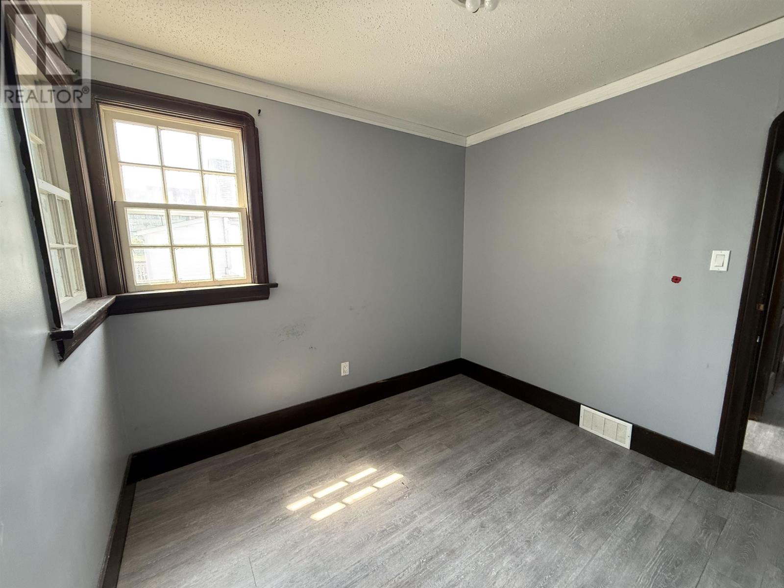 232 Mckellar St S, Thunder Bay, Ontario  P7E 1H7 - Photo 17 - TB2602159