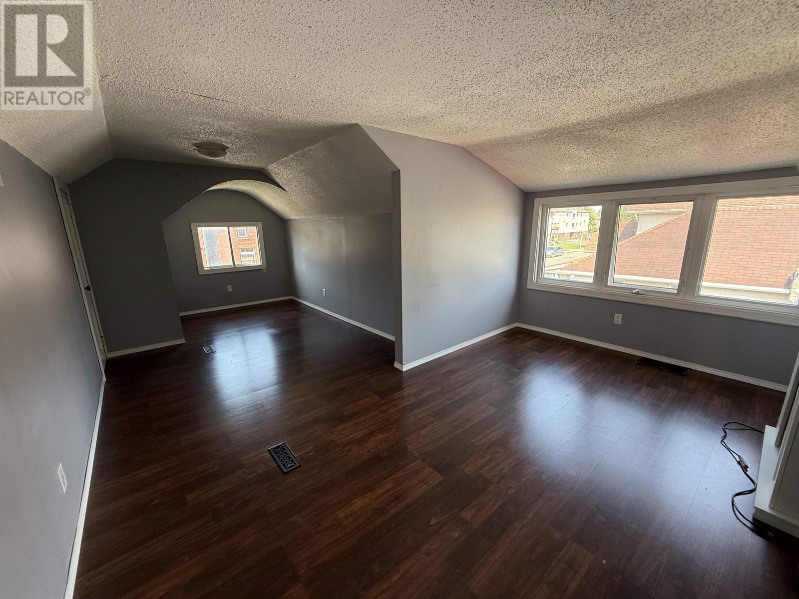 232 Mckellar St S, Thunder Bay, Ontario  P7E 1H7 - Photo 22 - TB2602159