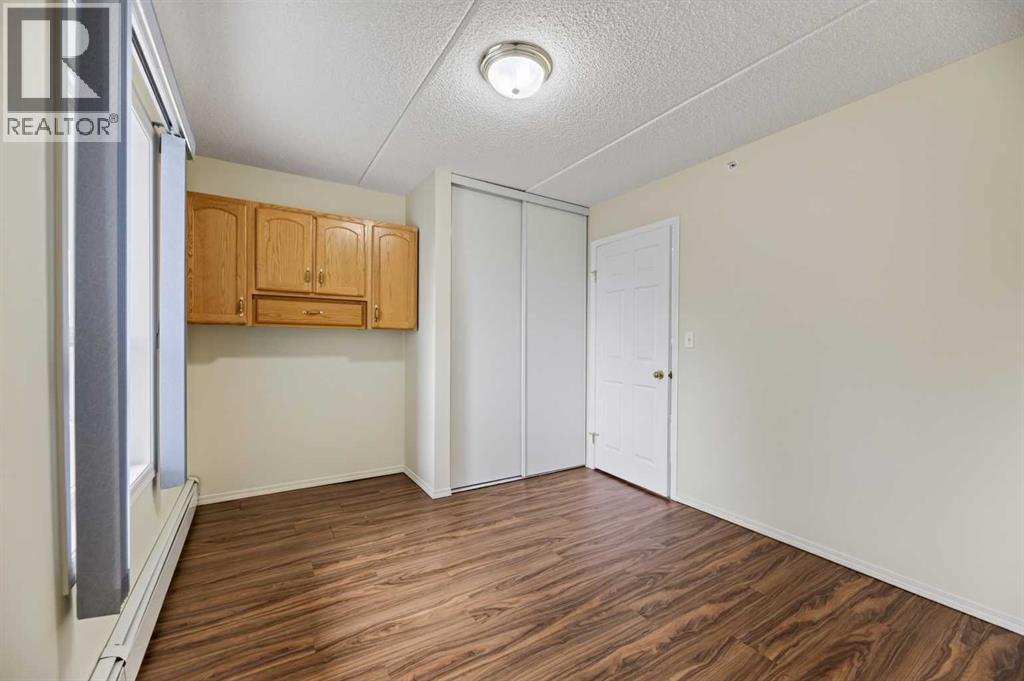 210, 4514 54 Avenue, Olds, Alberta  T4H 1W5 - Photo 13 - A2328490